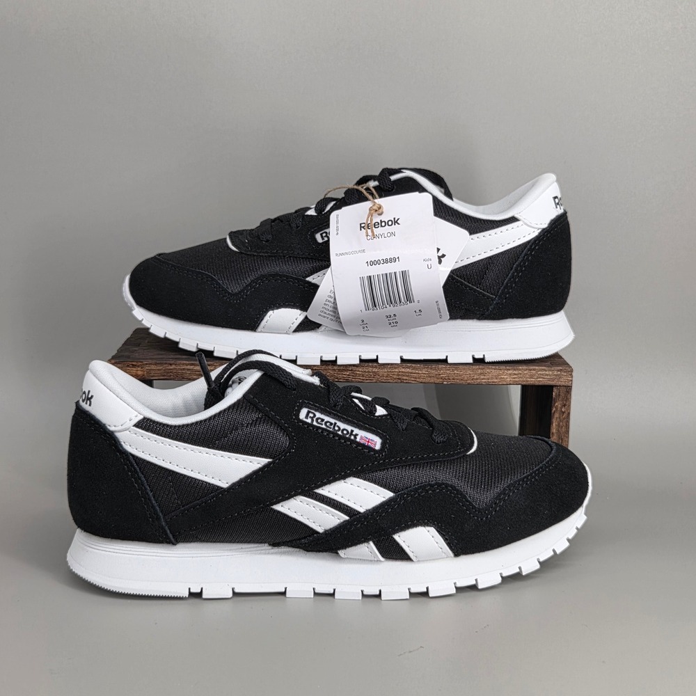 Reebok Classic Nylon Running Shoes Kids Size 2 Black White Sneakers 100038891